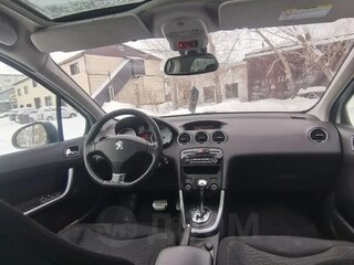 2011 Peugeot 308 I Рестайлинг, белый, 400000 рублей, вид 4