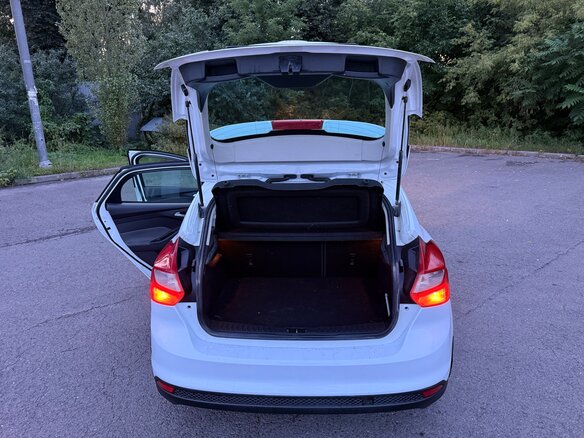 2015 Ford Focus III, белый, 650000 рублей - вид 13