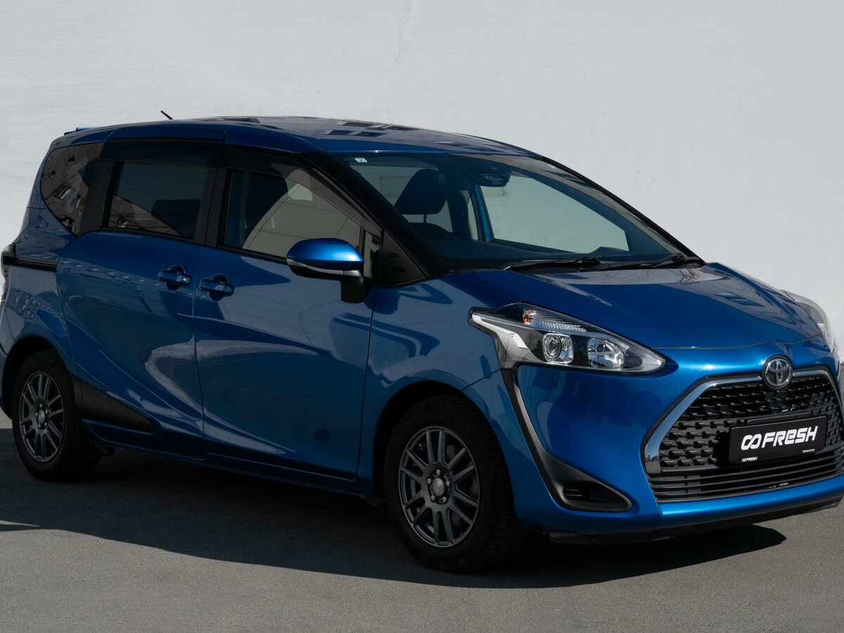 Открыть фотографии: Toyota Sienta II Рестайлинг