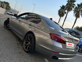 2012 BMW 5 серии 530d xDrive VI (F10/F11/F07), серый, 1690000 рублей, вид 5