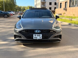 2020 Hyundai Sonata VIII (DN8), серый, 2640000 рублей, вид 2