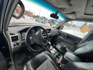 2005 Mitsubishi Pajero III Рестайлинг, чёрный, 1350000 рублей, вид 4