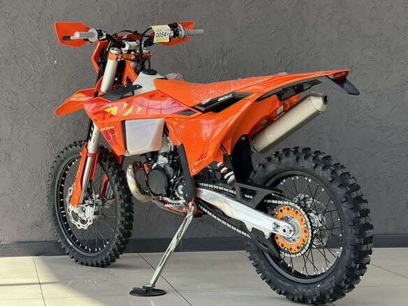 2025 KTM 250 EXC, оранжевый, 1250000 рублей - вид 5