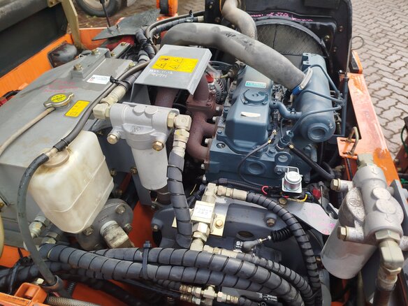 2015 Hitachi EX75, красный, 2999900 рублей - вид 5