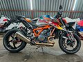 2021 KTM 1290 Super Duke R, серебристый, 1490000 рублей - вид 2