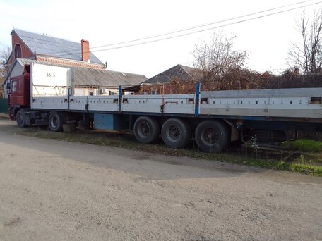 1991 DAF 95, красный, 1000000 рублей, вид 1