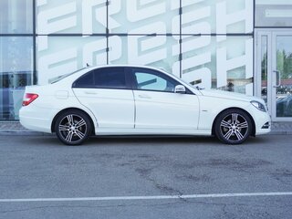 2013 Mercedes-Benz C-Класс 180 BlueEFFICIENCY III (W204) Рестайлинг, белый, 1288000 рублей, вид 5