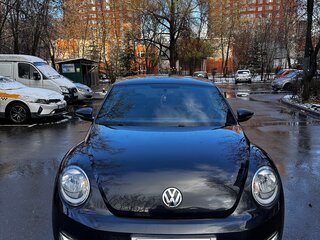 2014 Volkswagen Beetle II (A5), чёрный, 1399999 рублей, вид 2