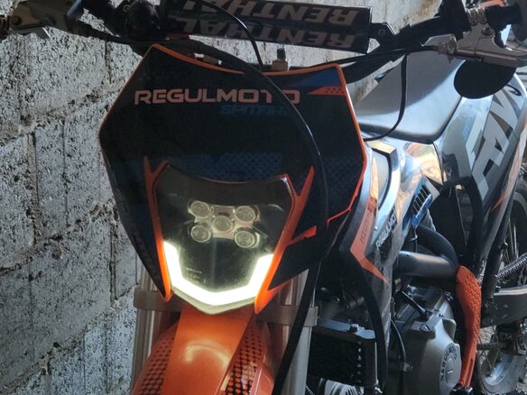 2024 Regulmoto Seven Medalist 150E, оранжевый, 99999 рублей - вид 18