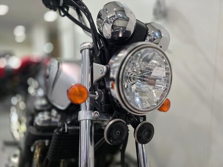 2013 Honda CB 1100, серебристый, 700000 рублей, вид 4