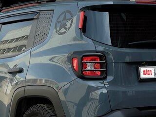 2019 Jeep Renegade I Рестайлинг, серый, 2200000 рублей, вид 3
