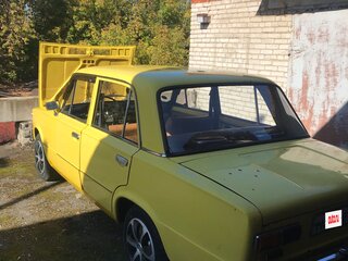 1977 Lada (ВАЗ) 2101, жёлтый, 300000 рублей, вид 3