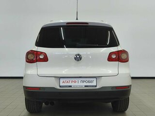 2009 Volkswagen Tiguan I, белый, 999000 рублей, вид 4