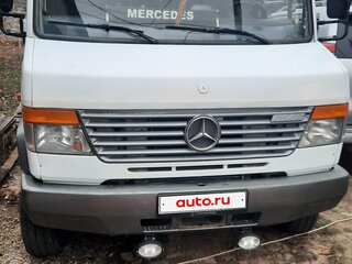 2004 Mercedes-Benz Vario, белый, 1000000 рублей, вид 1