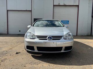 2004 Volkswagen Golf V, серебристый, 420000 рублей, вид 1