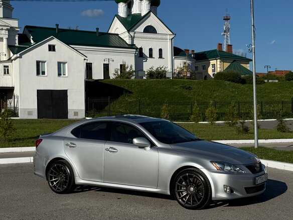 2005 Lexus IS 250 II, серебристый, 1550000 рублей - вид 1