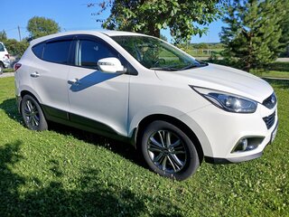 2013 Hyundai ix35 I Рестайлинг, белый, 1190000 рублей, вид 1
