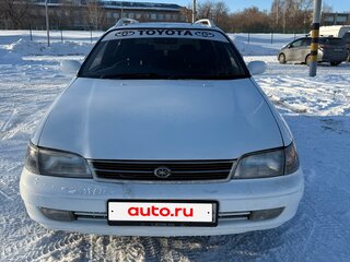 1995 Toyota Caldina I Рестайлинг, белый, 290000 рублей, вид 2