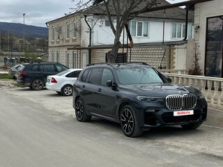 2019 BMW X7 30d I (G07), серый, 6100000 рублей, вид 3
