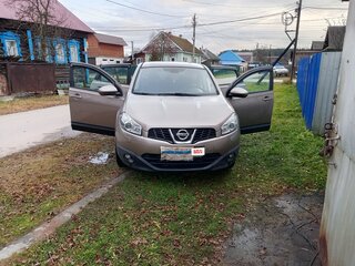 2012 Nissan Qashqai I Рестайлинг, коричневый, 880000 рублей, вид 1