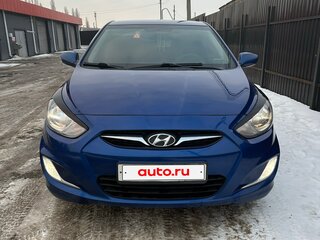 2012 Hyundai Solaris I, синий, 745000 рублей, вид 2
