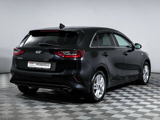 2019 Kia Ceed III, чёрный, 1690000 рублей, вид 5