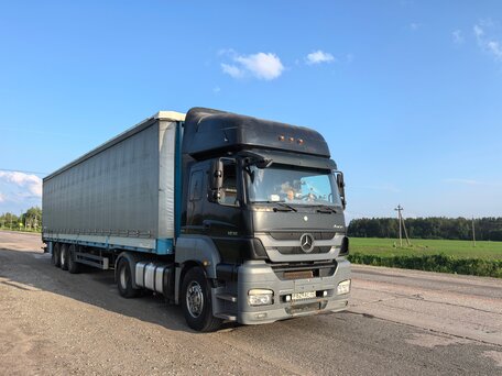 2012 Mercedes-Benz Axor, чёрный, 1450000 рублей, вид 3