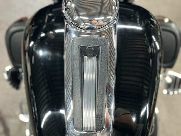 2015 Harley-Davidson Electra Glide, чёрный, 1460000 рублей - вид 28