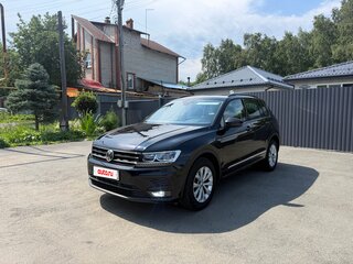 2020 Volkswagen Tiguan II, чёрный, 1850000 рублей, вид 2