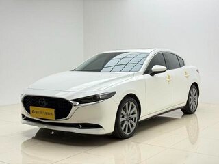 2023 Mazda 3 Axela IV (BP), белый, 1570000 рублей, вид 1