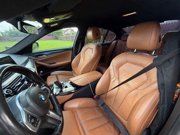 2021 BMW 5 серии 520d xDrive VII (G30/G31/G38) Рестайлинг, серый, 4000000 рублей - вид 7