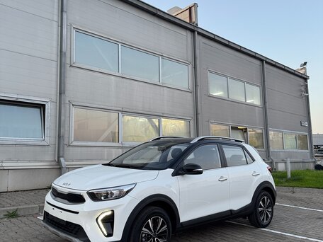 2023 Kia KX1, белый, 1350000 рублей, вид 3