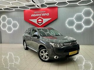 2013 Mitsubishi Outlander III, серый, 1400000 рублей, вид 1
