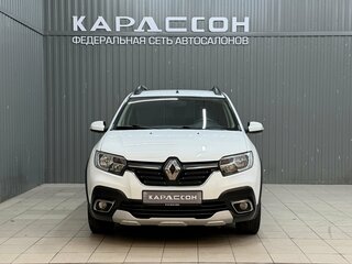 2019 Renault Sandero Stepway II Рестайлинг, белый, 930000 рублей, вид 3