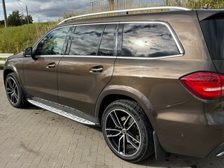 2017 Mercedes-Benz GLS 350 d I (X166), коричневый, 4000000 рублей, вид 3