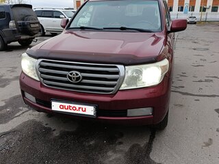 2009 Toyota Land Cruiser 200 Series, красный, 3000000 рублей, вид 2