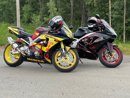 2001 Honda CBR 929RR Fireblade, жёлтый, 550000 рублей, вид 4