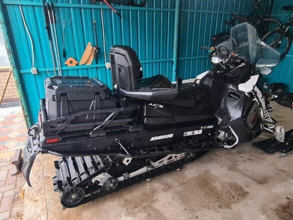 2017 Polaris 800 Titan, чёрный, 1400000 рублей - вид 3