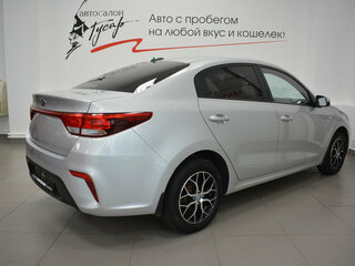 2019 Kia Rio IV, серебристый, 1269000 рублей, вид 4