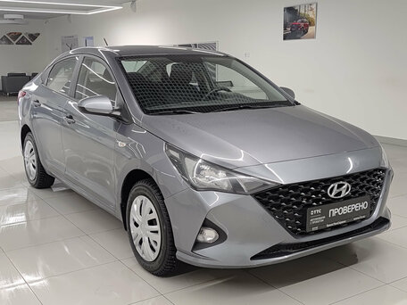 2020 Hyundai Solaris II Рестайлинг, серый, 970000 рублей, вид 3