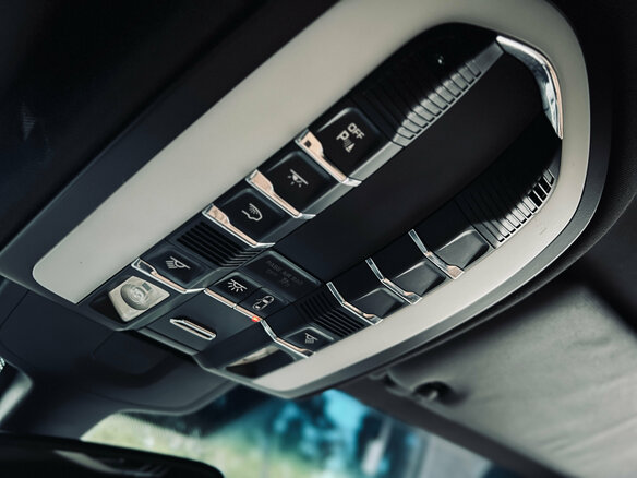 2011 Porsche Cayenne S II (958), чёрный, 2070000 рублей - вид 39