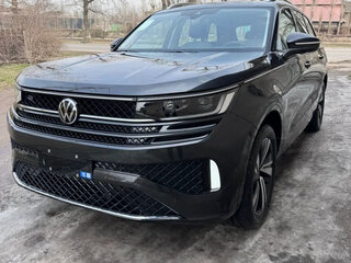 2023 Volkswagen Tavendor I, серый, 4550000 рублей, вид 1