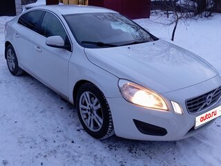 2011 Volvo S60 II, белый, 750000 рублей, вид 2