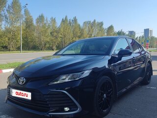 2021 Toyota Camry VIII (XV70) Рестайлинг, чёрный, 3290000 рублей, вид 1