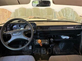 2010 Lada (ВАЗ) 2105, белый, 150000 рублей, вид 5