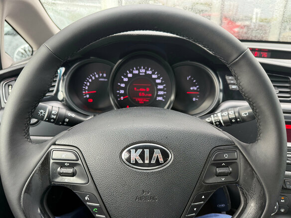 2014 Kia Ceed II, белый, 915000 рублей - вид 11