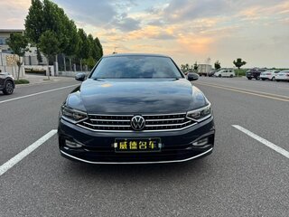 2023 Volkswagen Magotan B8 Рестайлинг, чёрный, 1834000 рублей, вид 2