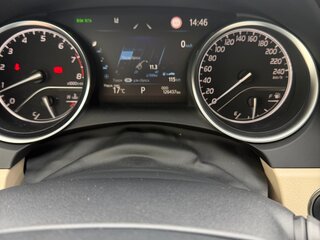 2021 Toyota Camry VIII (XV70) Рестайлинг, белый, 2800000 рублей, вид 5