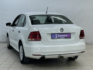 2016 Volkswagen Polo V Рестайлинг, белый, 800000 рублей, вид 5