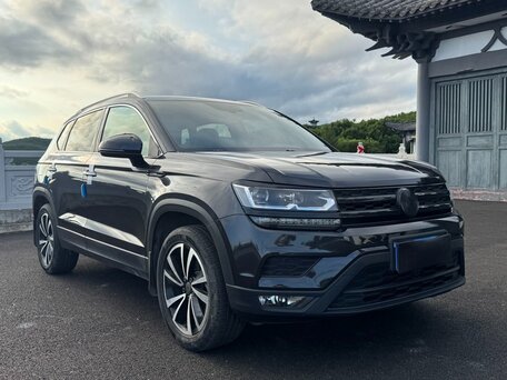 2021 Volkswagen Tharu I, чёрный, 2200000 рублей, вид 1